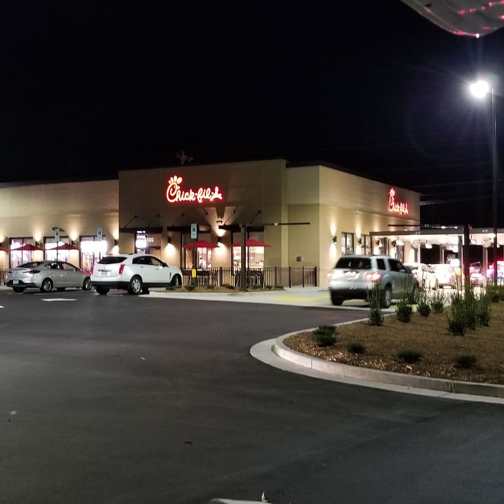 Chick-fil-A - When we pulled up there had to be 50 cars in line so we went inside and no wait at all. #1 customer service - Fast Food Near Me - Wilson, North Carolina Chick-fil-A - When we pulled up there had to be 50 cars in line so we went inside and no wait at all. #1 customer service - Fast Food Near Me - Wilson, North Carolina