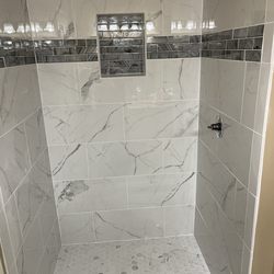 Sensenbrenner Flooring - Tile shower