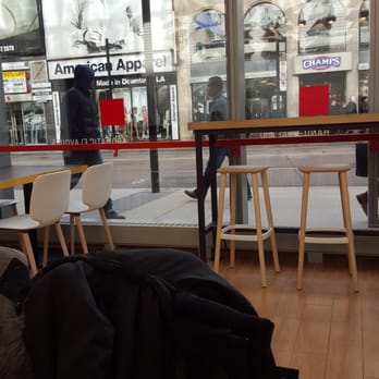 Basil Box - Big and spacious area with lots of natural light! - Vietnamese Near Me - Toronto, Ontario