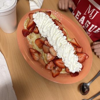Maggie Mae's Sunrise Cafe - Pancakes - Breakfast & Brunch Near Me - Clearwater Beach, Florida Maggie Mae's Sunrise Cafe - Pancakes - Breakfast & Brunch Near Me - Clearwater Beach, Florida