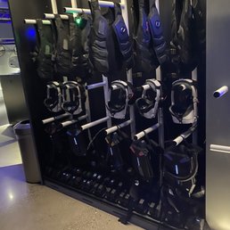 Weapon wall