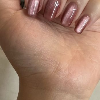 Isle PediSpa - Apres Aces cateye polish - Nail Salons Near Me - Houston, Texas Isle PediSpa - Apres Aces cateye polish - Nail Salons Near Me - Houston, Texas