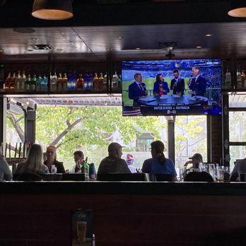 BJ's Restaurant & Brewhouse - Pizza Near Me - La Jolla, California