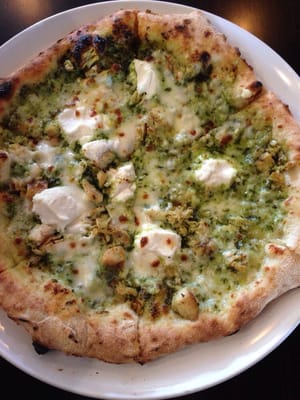Cavalli Pizza Napoletana by null