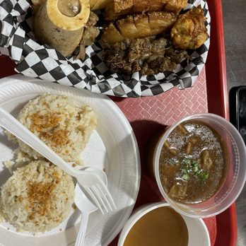 Helen's Kitchen - Pares Mami Overload - Filipino Near Me - West Covina, California Helen's Kitchen - Pares Mami Overload - Filipino Near Me - West Covina, California