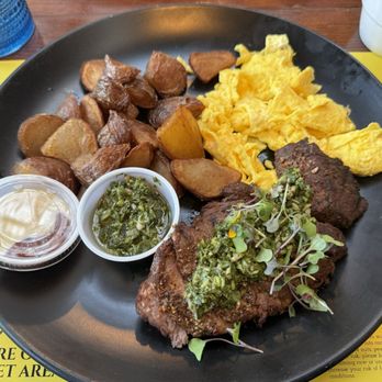 Cafe on 27 - Steak and eggs - Breakfast & Brunch Near Me - Topanga, California