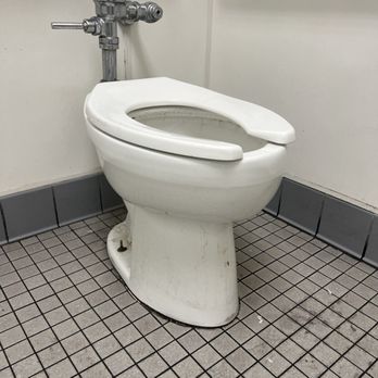 Ross Dress for Less - Please clean toilet - Department Stores Near Me - Henderson, Nevada Ross Dress for Less - Please clean toilet - Department Stores Near Me - Henderson, Nevada