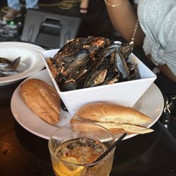 Mulligans Pub On The Green - Mussels