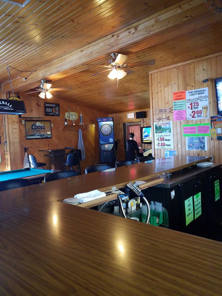 COACHLIGHT BAR & GRILL Updated October 2024 W5814 Lake Dr, Shawano, Wisconsin Bars