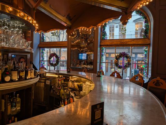 The Carousel Bar & Lounge by null