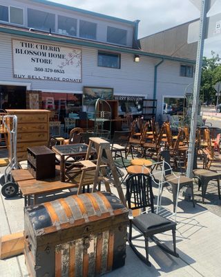 123 Thai Food by null