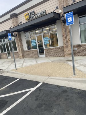 THE UPS STORE - Updated June 2026 - 24 Photos & 10 Reviews - 5829 ...