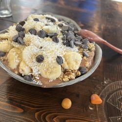 Salubrious Juice and More - Sweet Tooth Smoothie Bowl