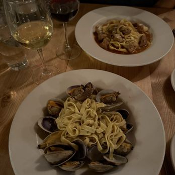 Manzoni - Fettuccini alle Vongole and Pappardelle con Brasato di Maiale - Italian Near Me - San Francisco, California Manzoni - Fettuccini alle Vongole and Pappardelle con Brasato di Maiale - Italian Near Me - San Francisco, California
