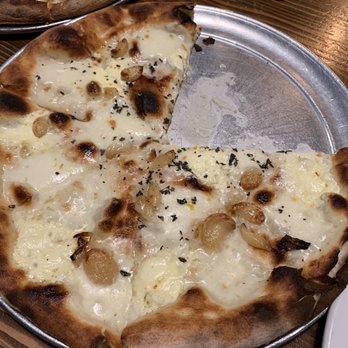 Old Town Tap - Cheese pizza - Pizza Near Me - Truckee, California Old Town Tap - Cheese pizza - Pizza Near Me - Truckee, California