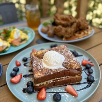 Wara Cafe - Ube French toast - Cafes Near Me - Chino, California