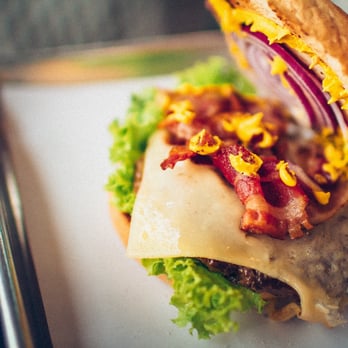 Hifive Burger - Hot Dogs Near Me - Dachau, BY Hifive Burger - Hot Dogs Near Me - Dachau, BY