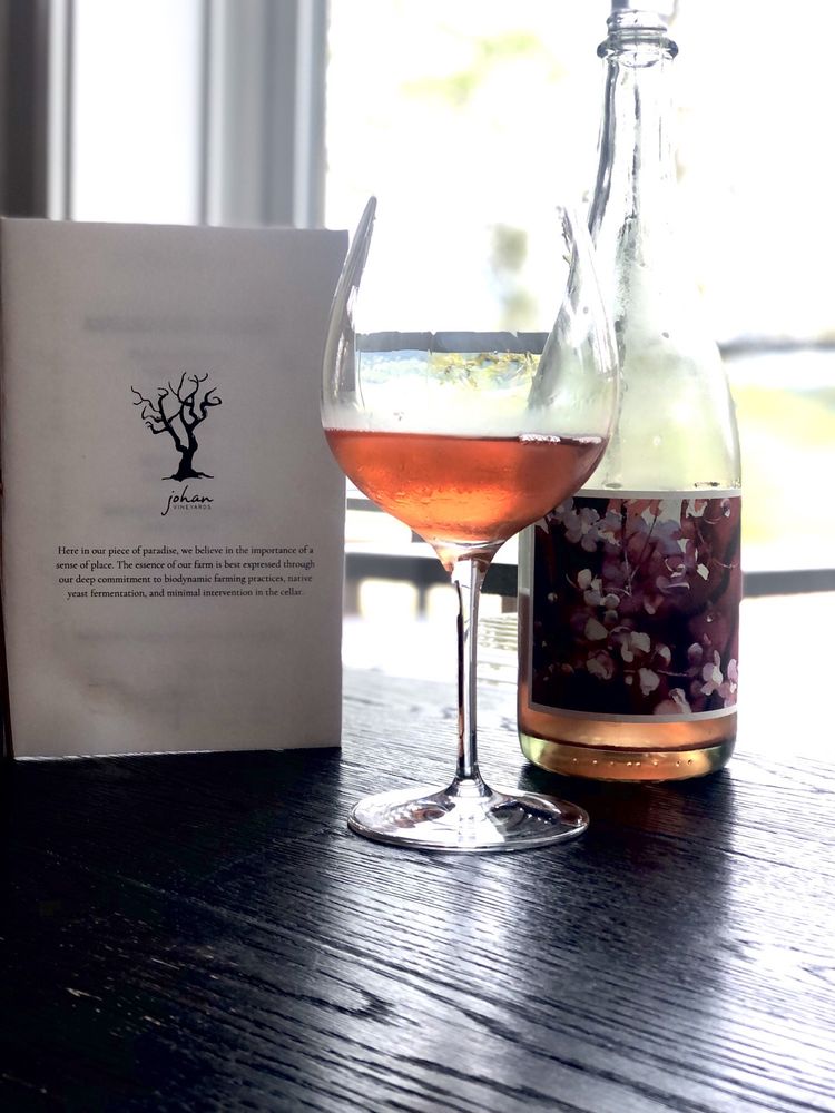 Johan Vineyards Tasting Room - vineyard in Rickreall, OR