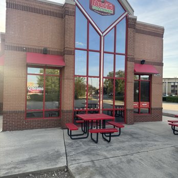 Burrito Guacamole - Mexican Near Me - Joliet, Illinois Burrito Guacamole - Mexican Near Me - Joliet, Illinois