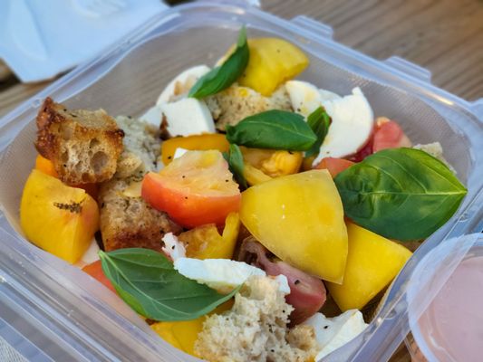 Lo Mo Pizzeria by null