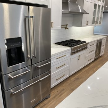 ClearSky Builders - a kitchen with stainless steel appliances - General Contractors Near Me - San Jose, California