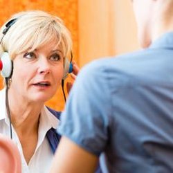 Northwest Alabama Hearing Clinic - What Should You Expect During Audiometric Testing?