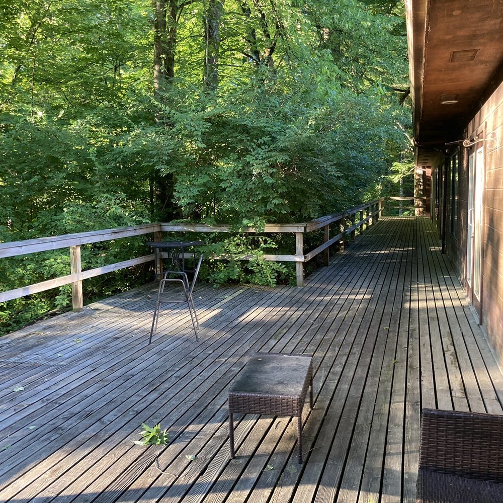 Thousand Trails Bear Cave - Deck of lodge - RV Parks Near Me - Buchanan, Michigan Thousand Trails Bear Cave - Deck of lodge - RV Parks Near Me - Buchanan, Michigan