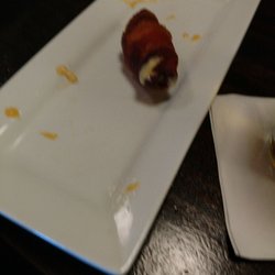 Rusty's Saloon & Grill - So three poppers, ten bucks, yes they're good but you should get more than three