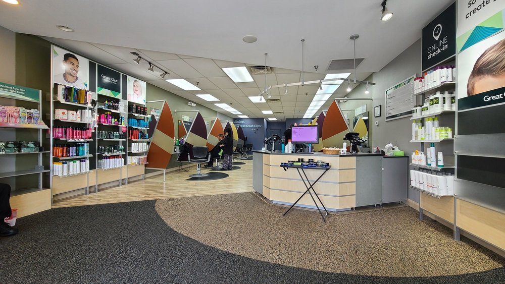 GREAT CLIPS Updated June 2024 200 Army Post Rd, Des Moines, Iowa Hair Salons Phone