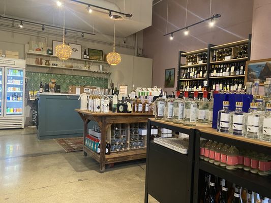 Flask & Field by null