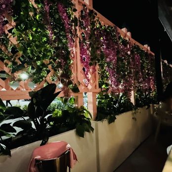 Pink Steak - Outdoor patio - Steakhouses Near Me - West Palm Beach, Florida Pink Steak - Outdoor patio - Steakhouses Near Me - West Palm Beach, Florida