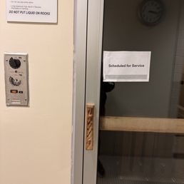 I like my gym but the sauna has been out of service all this week . If one of the reasons that I pay for this gym ... I like my gym but the sauna has been out of service all this week . If one of the reasons that I pay for this gym ...