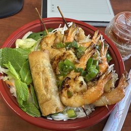 All shrimp- no meatball. Perfectly cooked!