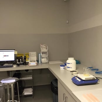Zoetic Compounding Pharmacy - Compounding area - Drugstores Near Me - Houston, Texas Zoetic Compounding Pharmacy - Compounding area - Drugstores Near Me - Houston, Texas