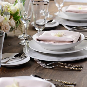 CORT Party Rental - Marble Chargers! - Furniture Rental Near Me - Everett, Washington