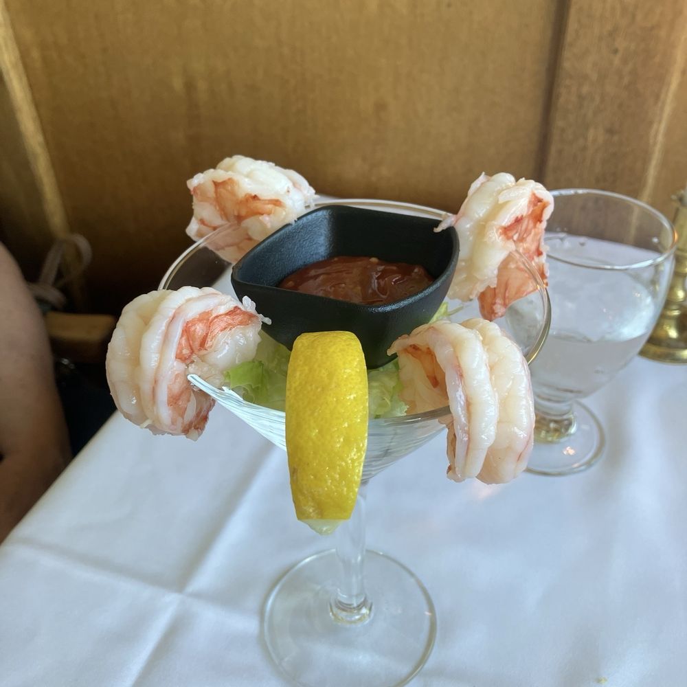 Old Surrey Restaurant - French Near Me - Surrey, British Columbia