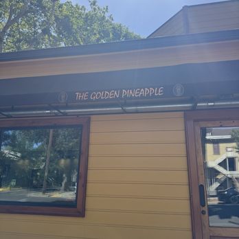 The Golden Pineapple - Hawaiian Near Me - Sacramento, California