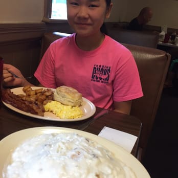 Koffee Kup - Look at that gravy! - Comfort Food Near Me - Lynchburg, Virginia Koffee Kup - Look at that gravy! - Comfort Food Near Me - Lynchburg, Virginia