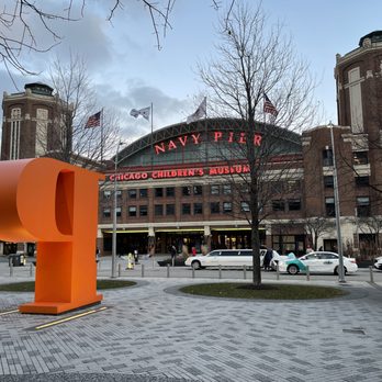 Navy Pier - Landmarks & Historical Buildings Near Me - Chicago, Illinois