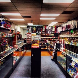 Smoke N Up Smoke Shop - And here is a picture that I stole from his IG Lmao