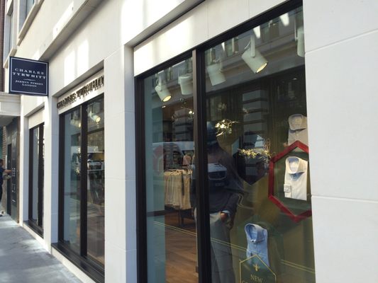 Charles Tyrwhitt by null