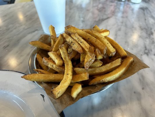 Haystack Burgers and Barley by null