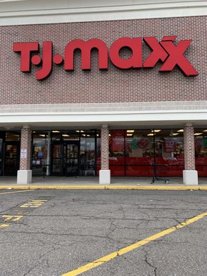 T J MAXX - Updated August 2025 - 13 Photos - 42 Indian Head Rd, Kings