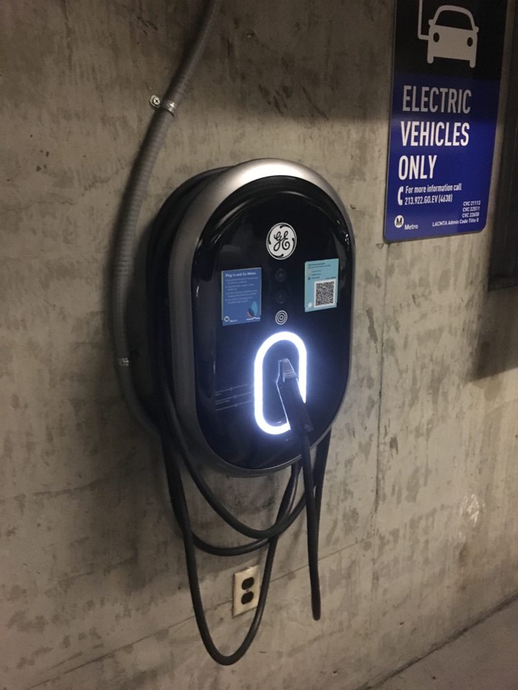 Slide of D3 Electric