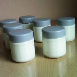 MEDIMAX - Das Ergebnis selbst gemachter Joghurt. Begeisterung pur. Alles richtig gemachtSchmeckt sehr gut