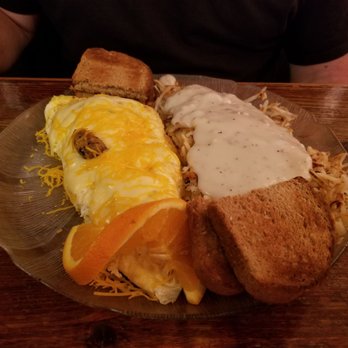 Hale's Restaurant - Sausage omelet with hashbrowns and toast. - American Near Me - Hermiston, Oregon