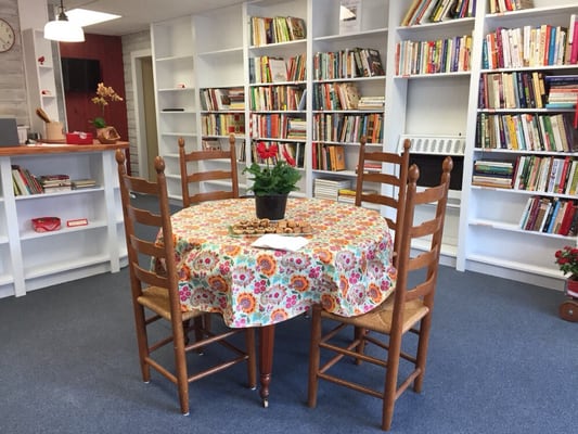 Creative Corner Books by null