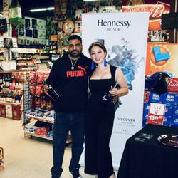 Oliveira's Liquors