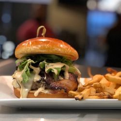 The Craft Bar - FWB - Local beef burgers