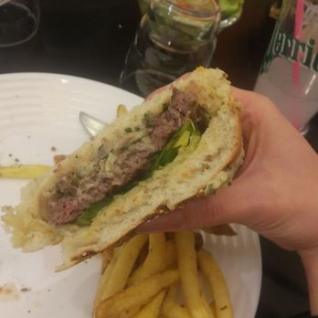 Gaudina Burgers - Salad Near Me - Toulon, 83 Gaudina Burgers - Salad Near Me - Toulon, 83